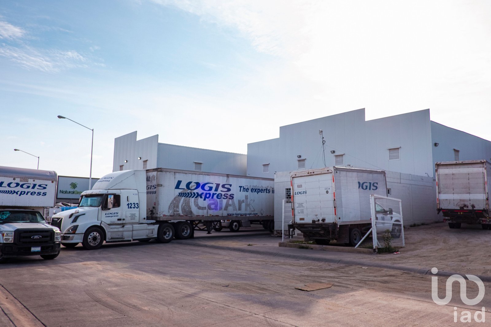 Bodega en Renta en Parque Industrial Quazar, Culiacán, Sinaloa.