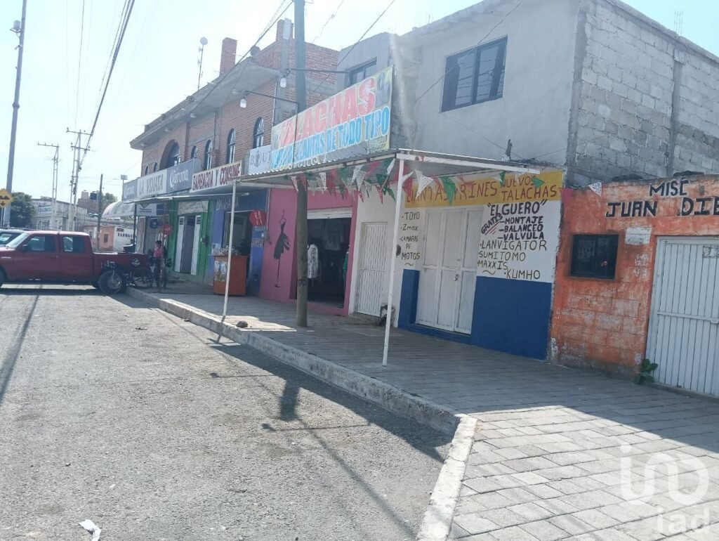 Venta de Terreno en Carretera Estatal Colonia Centro, Ajuchitlán de Colon, Querétaro