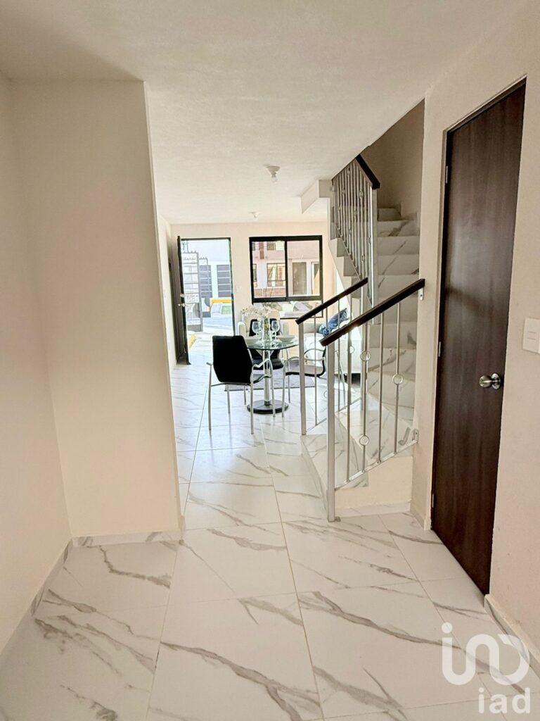 Casa en venta a 15 min del Mexibus Ojo de Agua