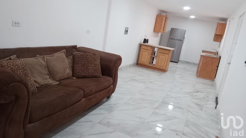 CASA AMPLIA DE 5 REC 3 BAÑO JILOTEPEC LAS TORRES Y PASEO DE LA VICTORIA