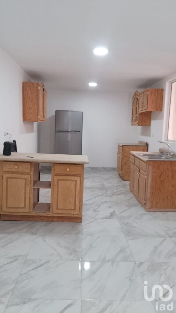 CASA AMPLIA DE 5 REC 3 BAÑO JILOTEPEC LAS TORRES Y PASEO DE LA VICTORIA
