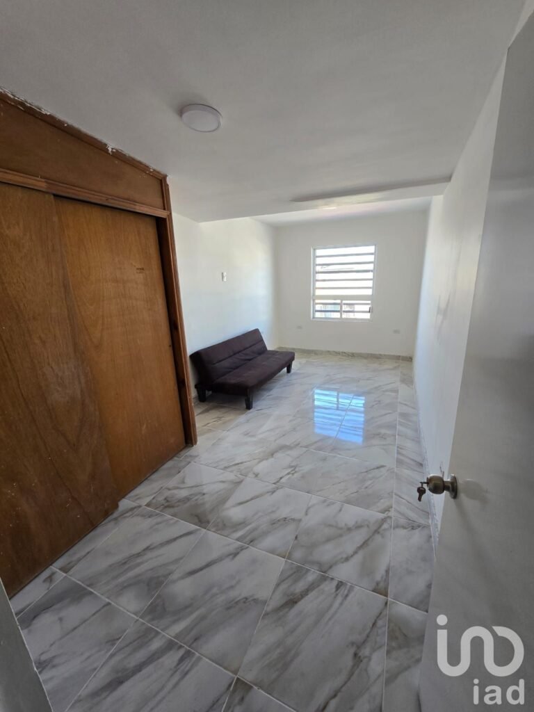 CASA AMPLIA DE 5 REC 3 BAÑO JILOTEPEC LAS TORRES Y PASEO DE LA VICTORIA