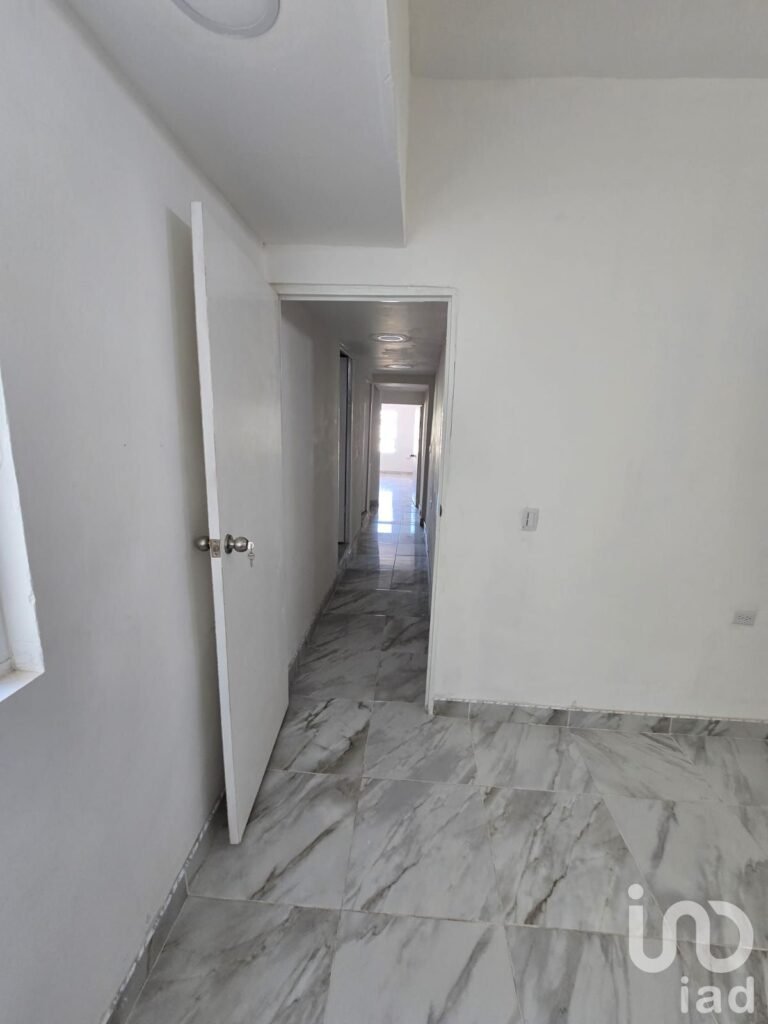 CASA AMPLIA DE 5 REC 3 BAÑO JILOTEPEC LAS TORRES Y PASEO DE LA VICTORIA