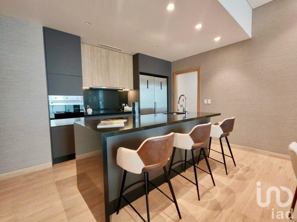 Departamento en Venta, 2 recamaras frente a la Anáhuac Interlomas