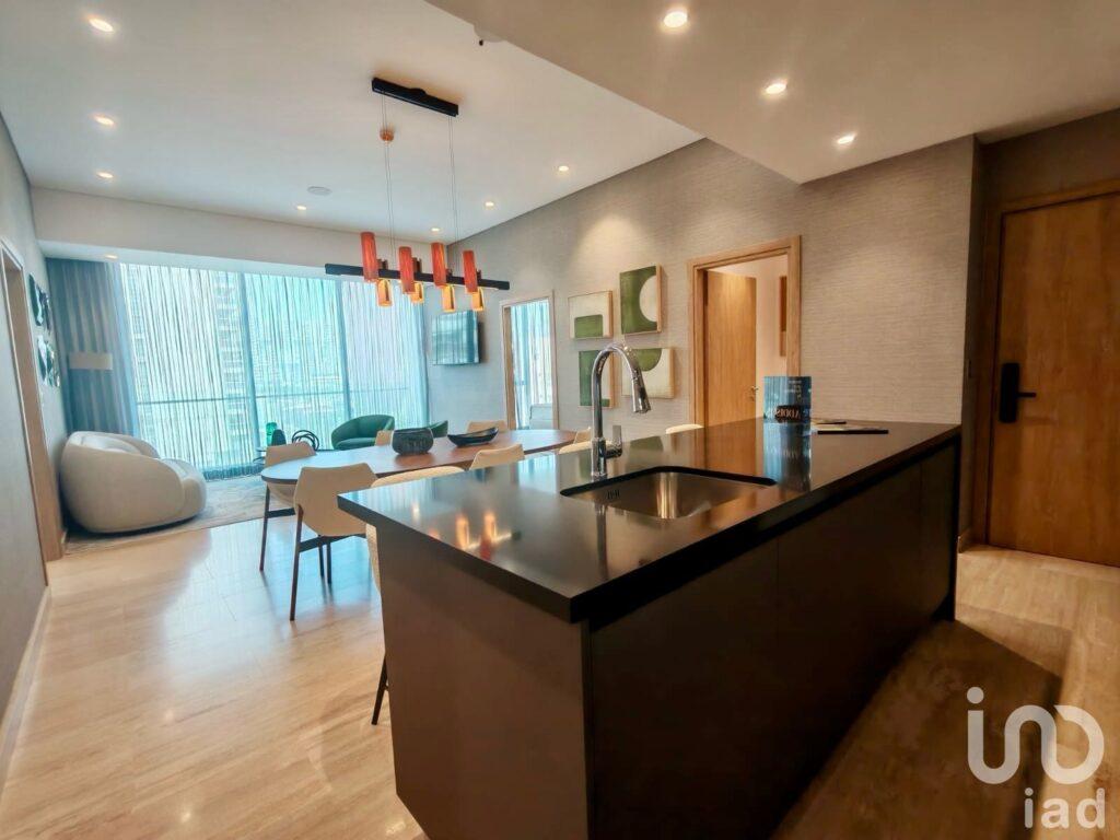 Departamento en Venta, 2 recamaras frente a la Anáhuac Interlomas