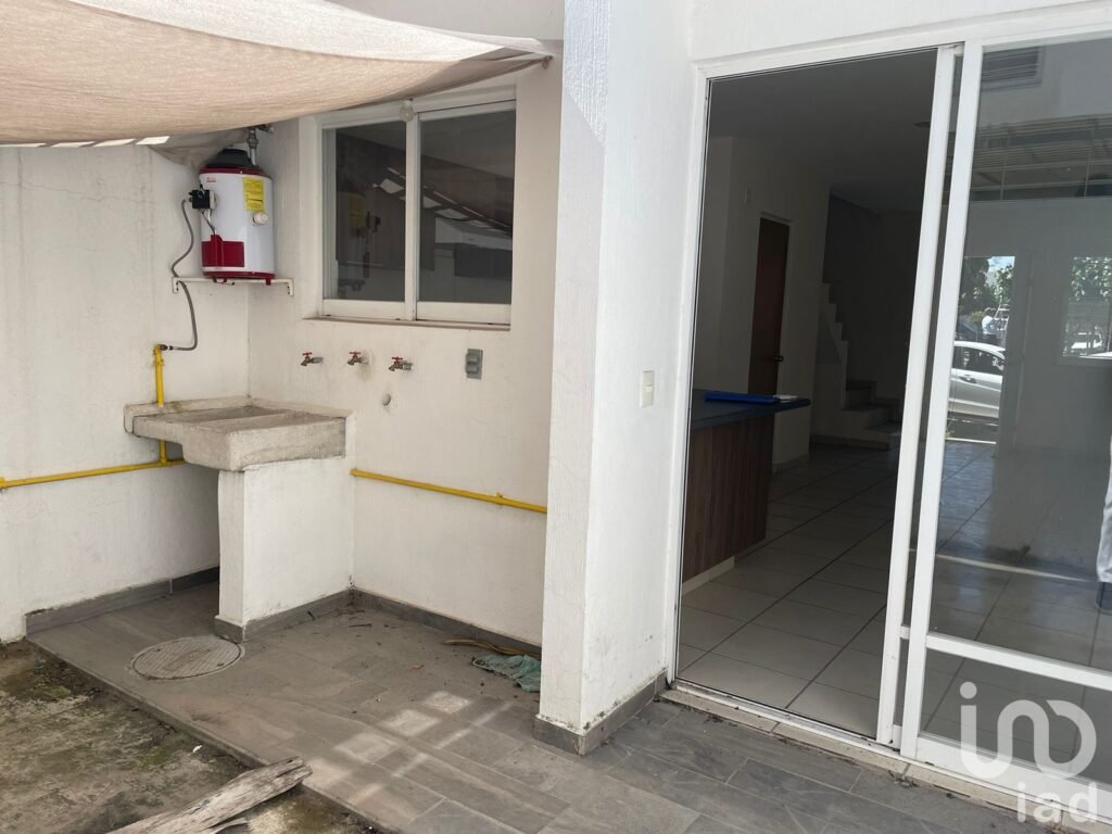 Casa en Renta en Coto privado, Parques de Tesistan, Zapopan, Jalisco