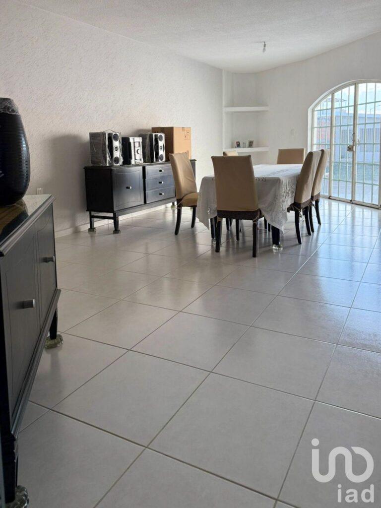 Casa en Venta en Fraccionamiento Loma Verde, Leon, Guanajuato