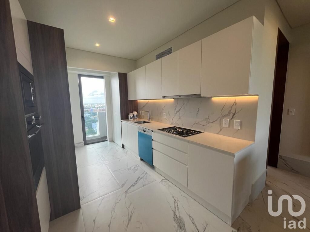 VENTA DEPARTAMENTO AMUEBLADO EN WOHA CANCUN, PUERTO CANCUN