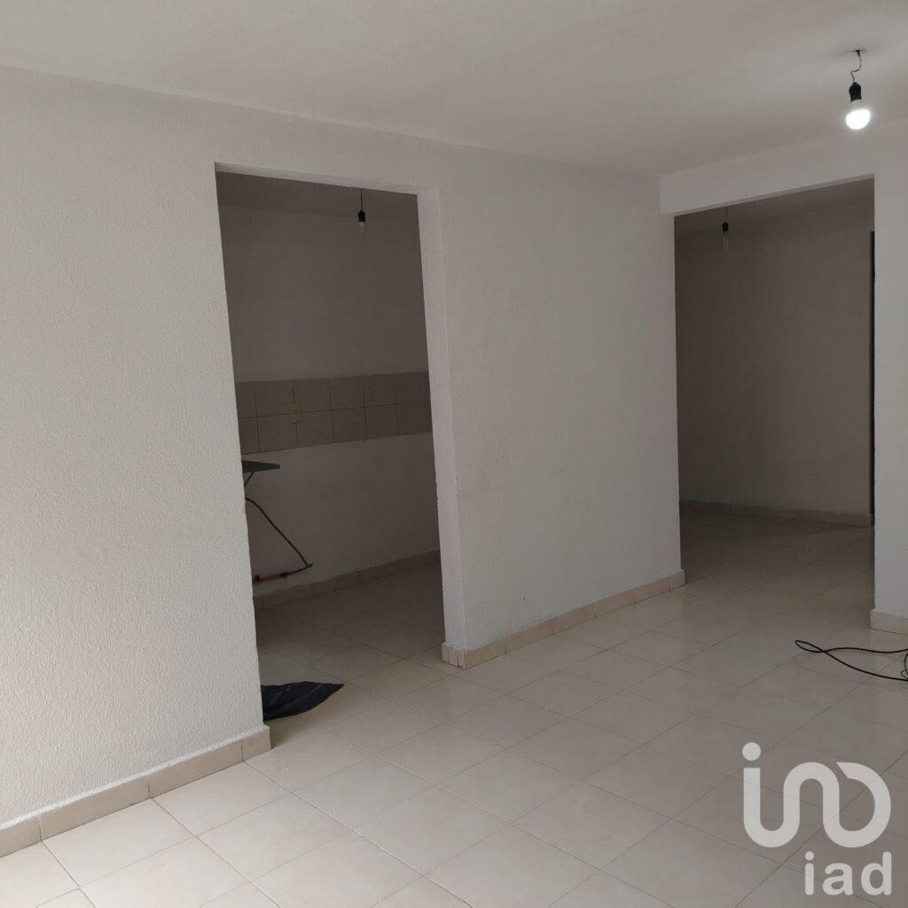 Venta de Departamento en Anahuac l Seccion