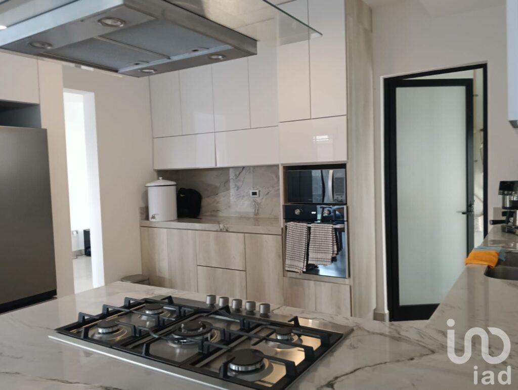 CASA EN RENTA NUEVO REFUGIO QUERETARO SOBRE AV. FRAY JUNIPERO SERRA