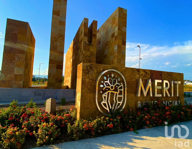 Terreno en Venta Zona Residencial al Norte de Colima