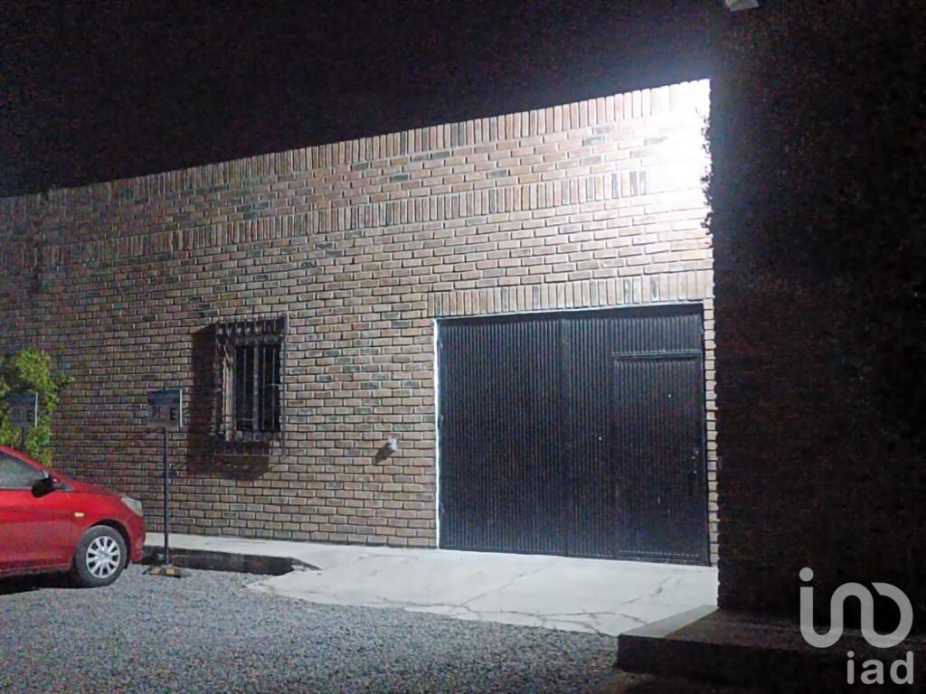 RENTA LOCAL 03 (TRES) USO COMERCIAL AV. INDUSTRIALIZACION No.2B, ALAMOS QUERETARO, CP76160