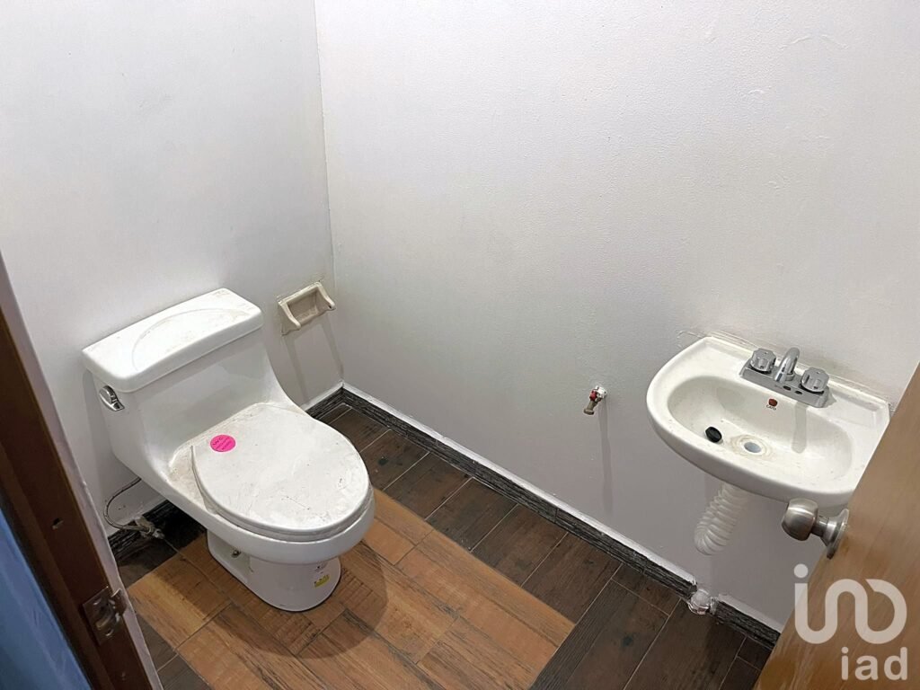 RENTA LOCAL 03 (TRES) USO COMERCIAL AV. INDUSTRIALIZACION No.2B, ALAMOS QUERETARO, CP76160