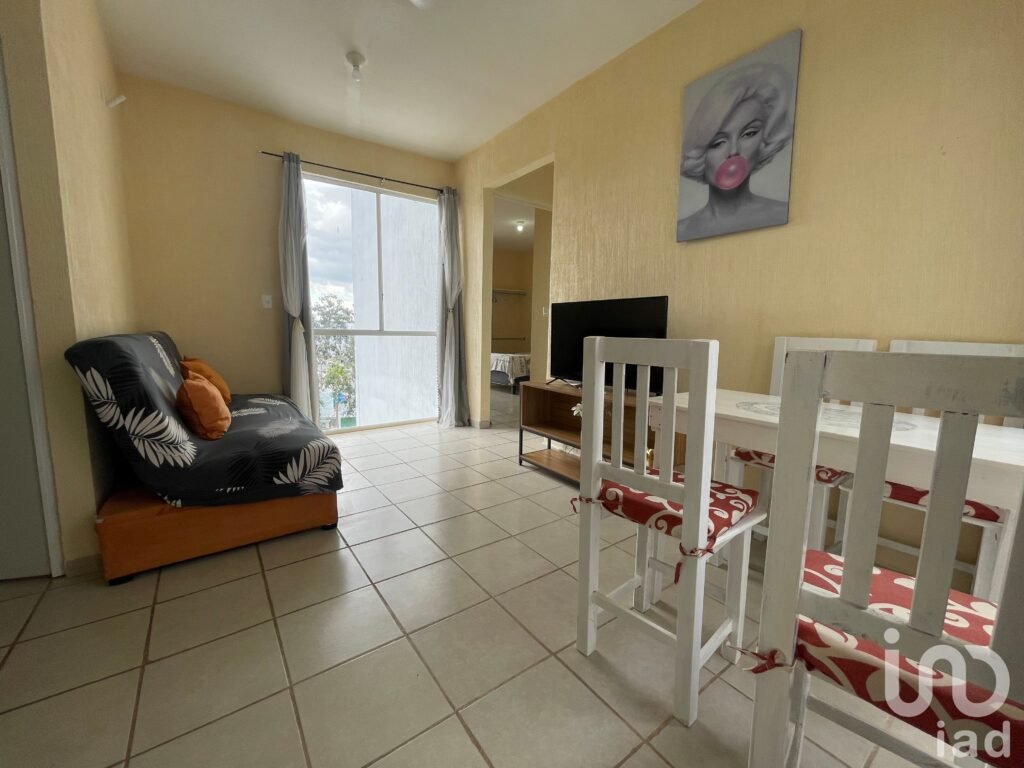 Departamento en Venta Playa del Carmen 2 Recámaras con Balcon y Amenidades