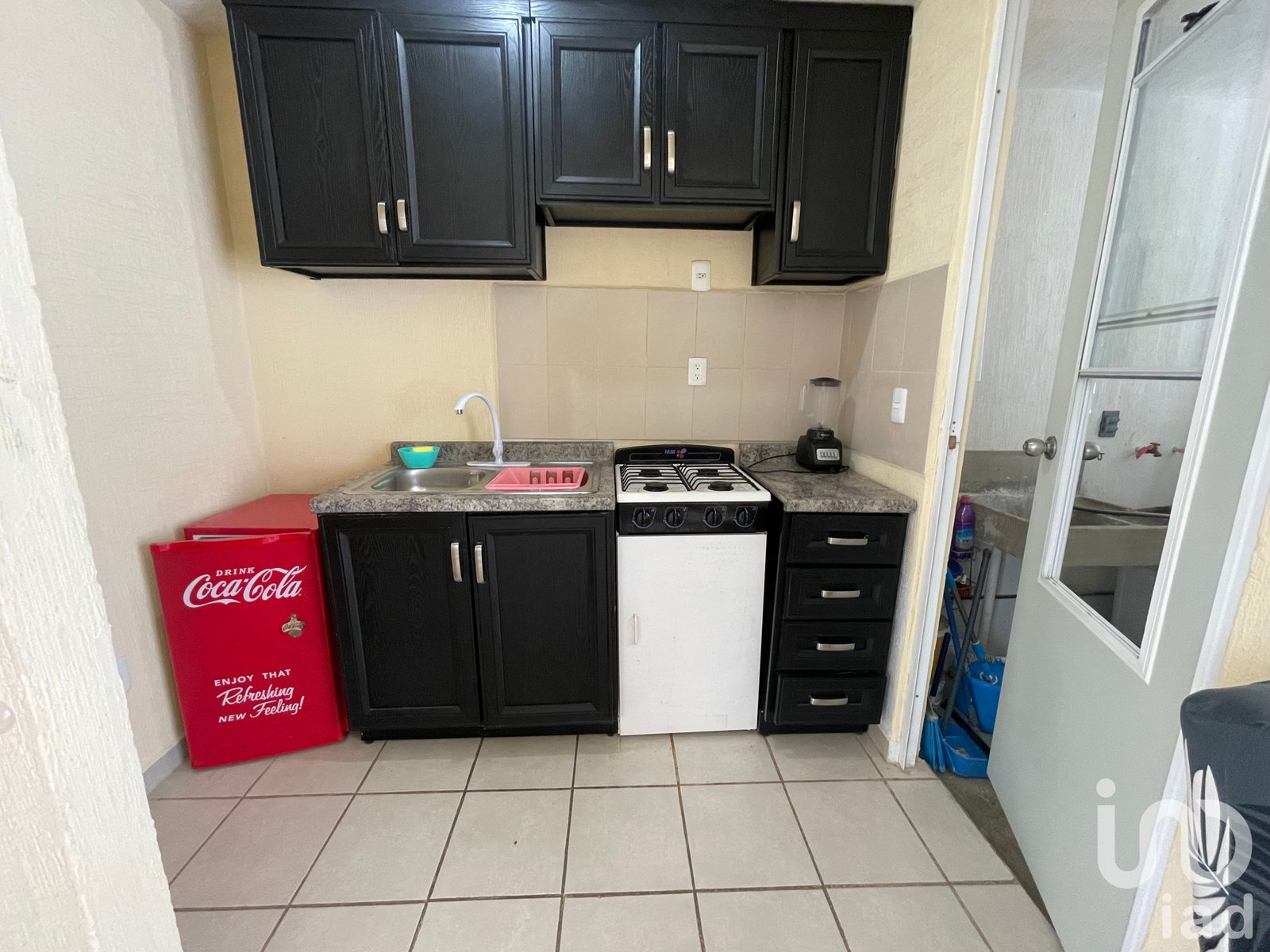 Departamento en Venta Playa del Carmen 2 Recámaras con Balcon y Amenidades