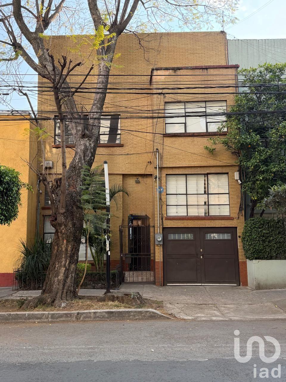 casa con uso comercial