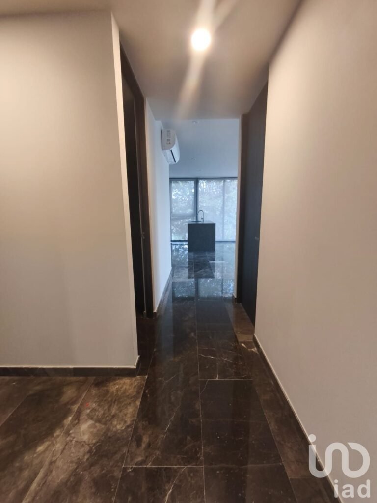 DEPARTAMENTO EN RENTA por la Glorieta Minverva