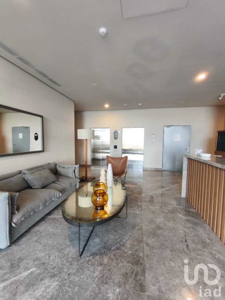 DEPARTAMENTO EN RENTA por la Glorieta Minverva