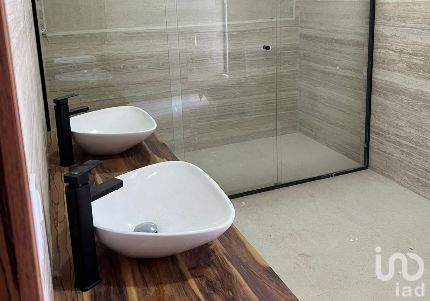 AMPLIA CASA RESIDENCIAL EN ZONA PLATEADA, HGO