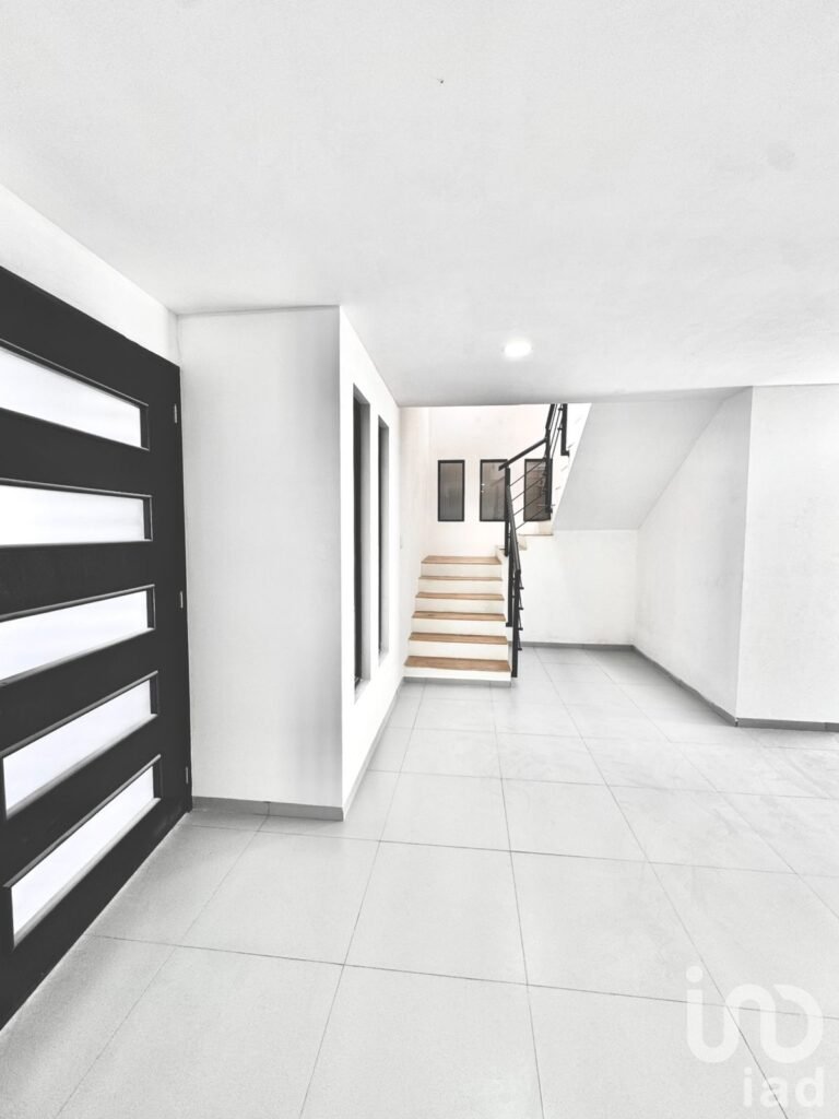 CASA EN VENTA PARQUE VERACRUZ LOMAS DE ANGELÓPOLIS III