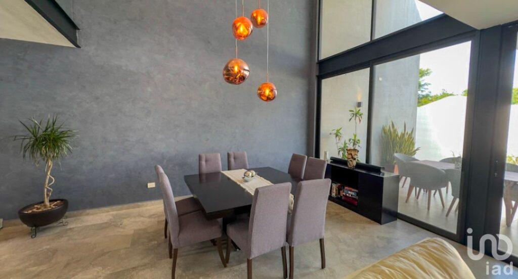 Casa en venta en Cholul, Mérida, Yucatán.