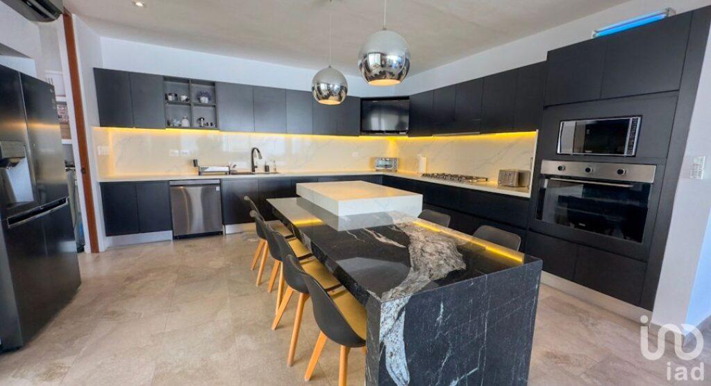 Casa en venta en Cholul, Mérida, Yucatán.