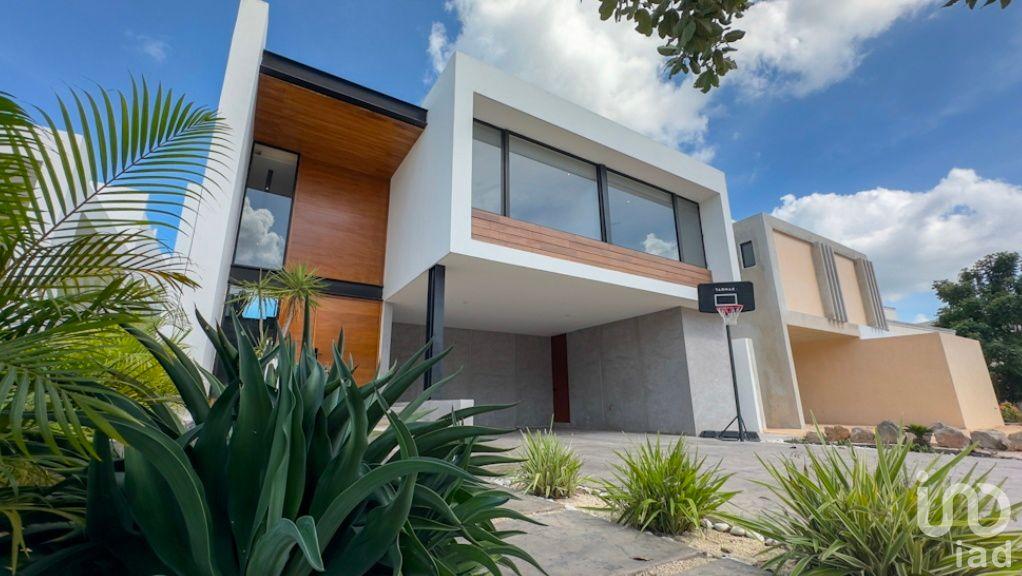 Casa en venta en Cholul, Mérida, Yucatán. Casa en venta en Cholul, Mérida, Yucatán.