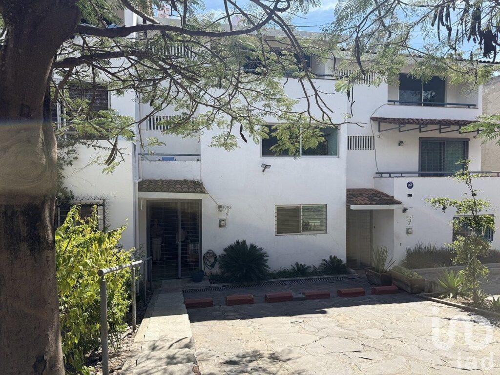 Casa en Venta en Punta Acantilado