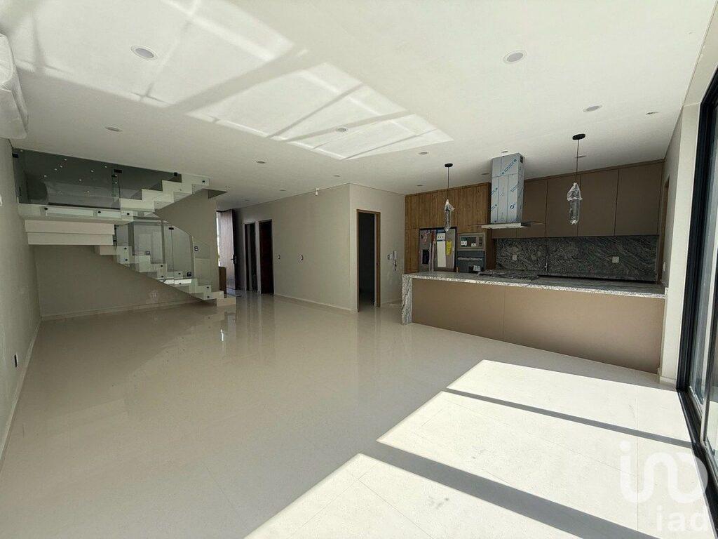 Casa en Venta en Solares (SOARE III)