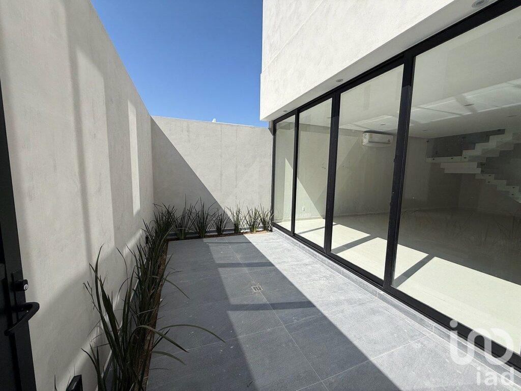 Casa en Venta en Solares (SOARE III)
