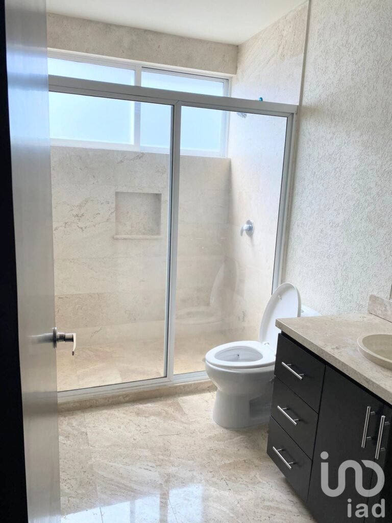 Casa en venta Lomas de Angelópolis III, Cerca del Centro Comercial Angelópolis, UDLAP, UVP