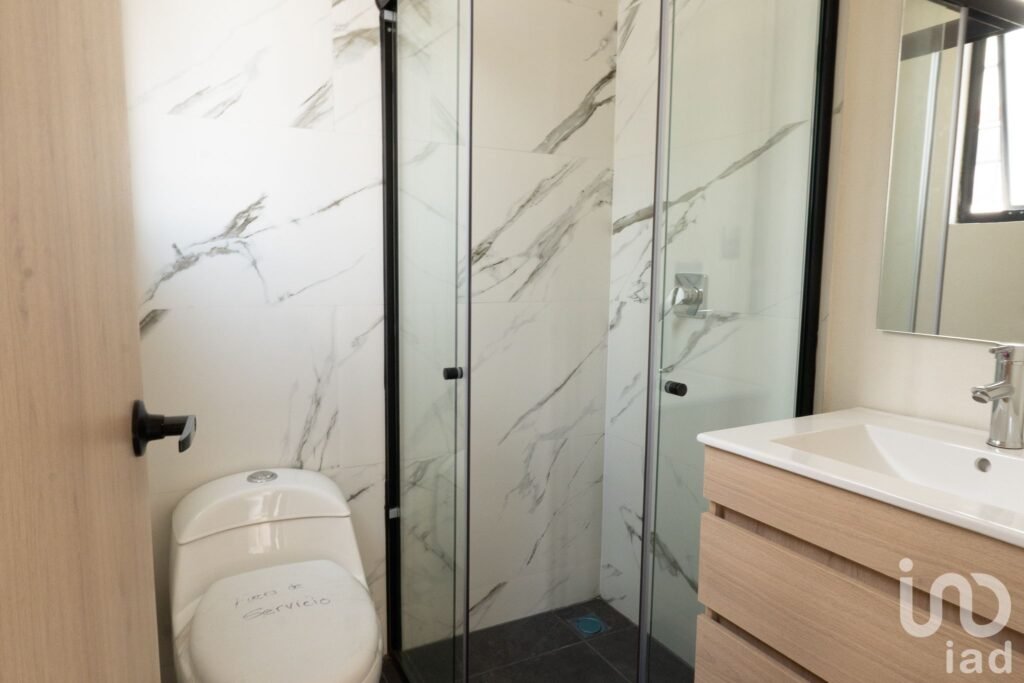 Casa 3 Recámaras con Terraza y Asador en Cuautlancingo, Cochera 2 Autos