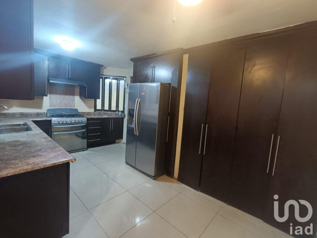 Venta de Casa en Cerradas de Anáhuac- El espacio ideal para tu familia