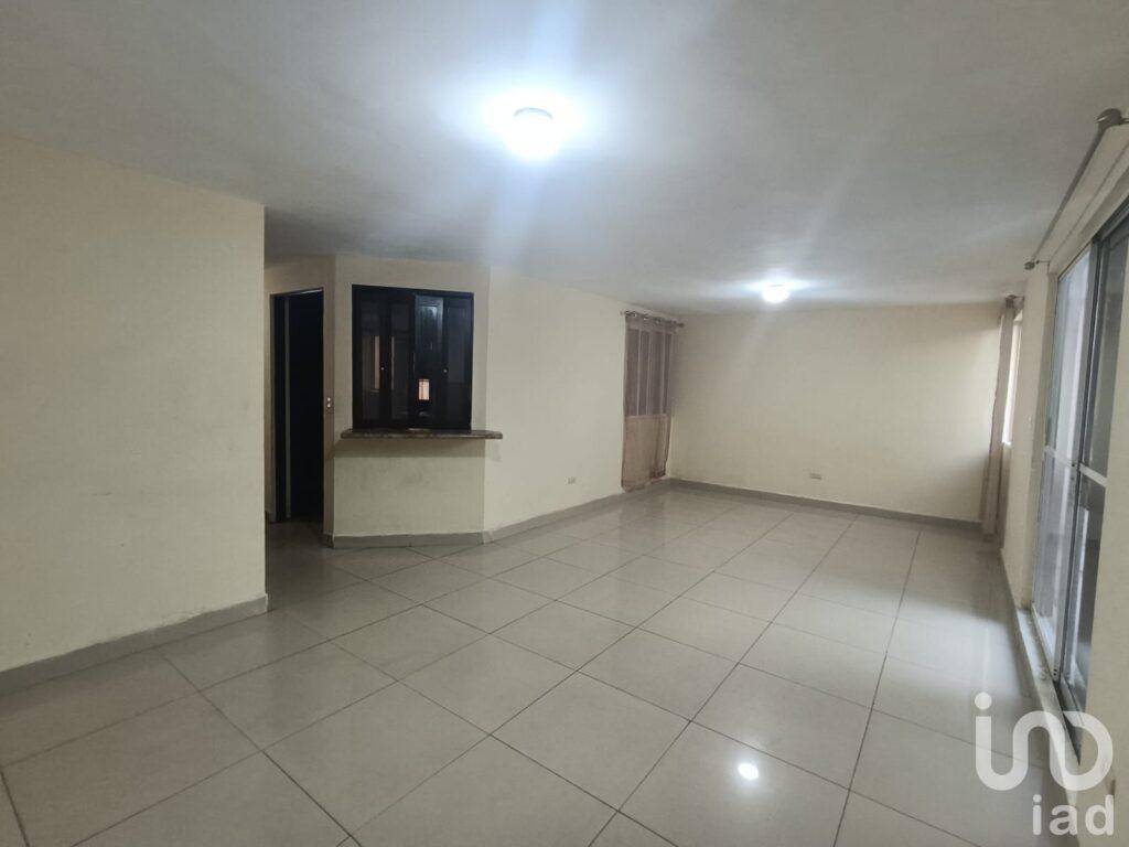 Venta de Casa en Cerradas de Anáhuac- El espacio ideal para tu familia
