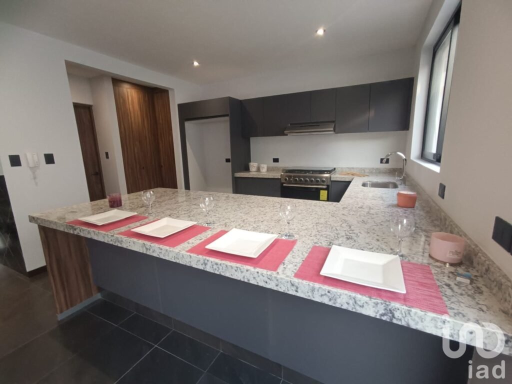 RESIDENCIA EN VENTA PARQUE FORESTA LOMAS DE ANGELOPOLIS III