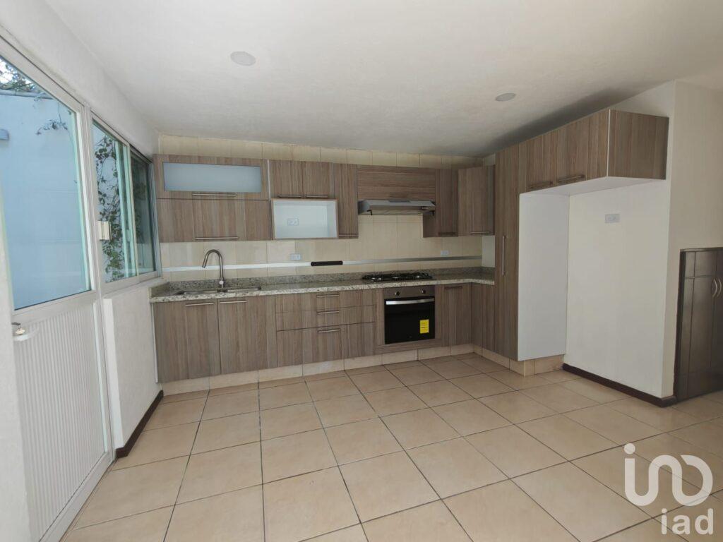 RESIDENCIA EN VENTA   RESIDENCIAL QUETZALCOATL A UNOS PASOS DE LA UDLAP , SAN PEDRO CHOLULA