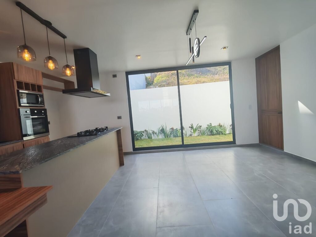 VENTA ELEGANTE RESIDENCIA LOMAS DE ANGELOPOLIS III ,diseño,exclusividad,estilo