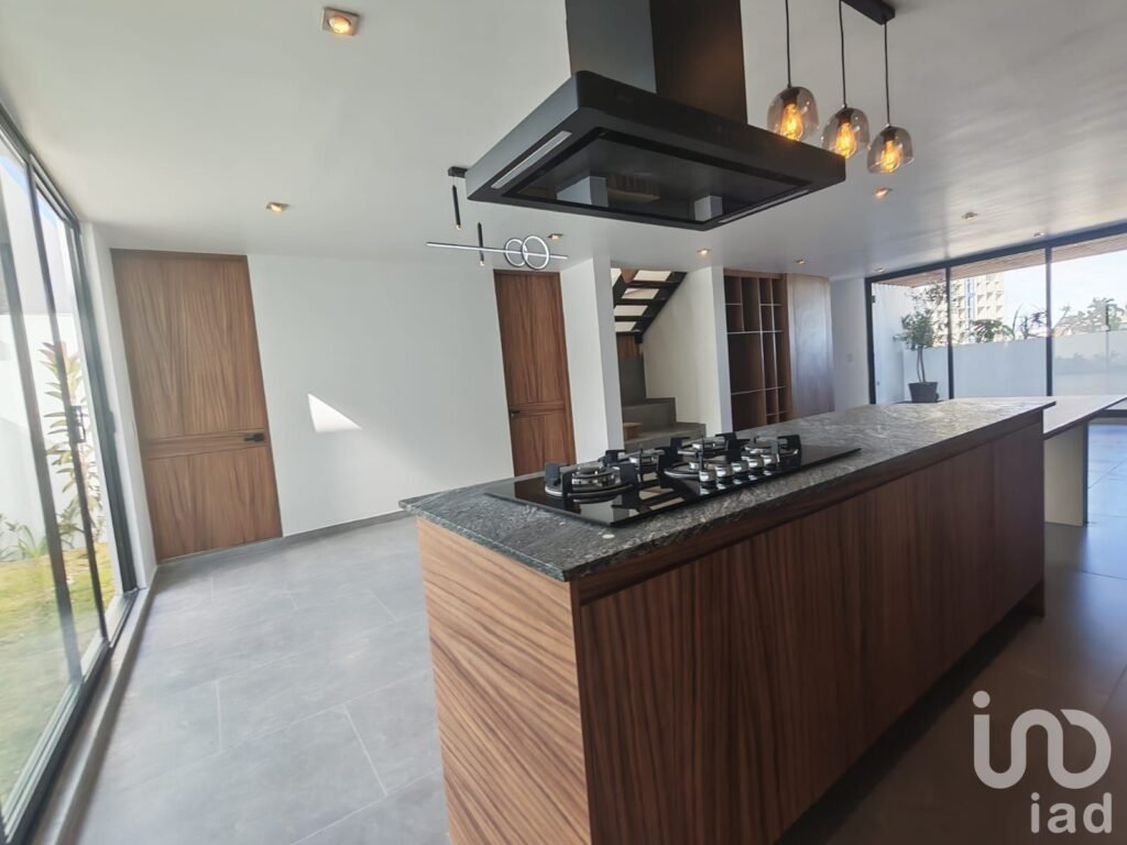 VENTA ELEGANTE RESIDENCIA LOMAS DE ANGELOPOLIS III ,diseño,exclusividad,estilo