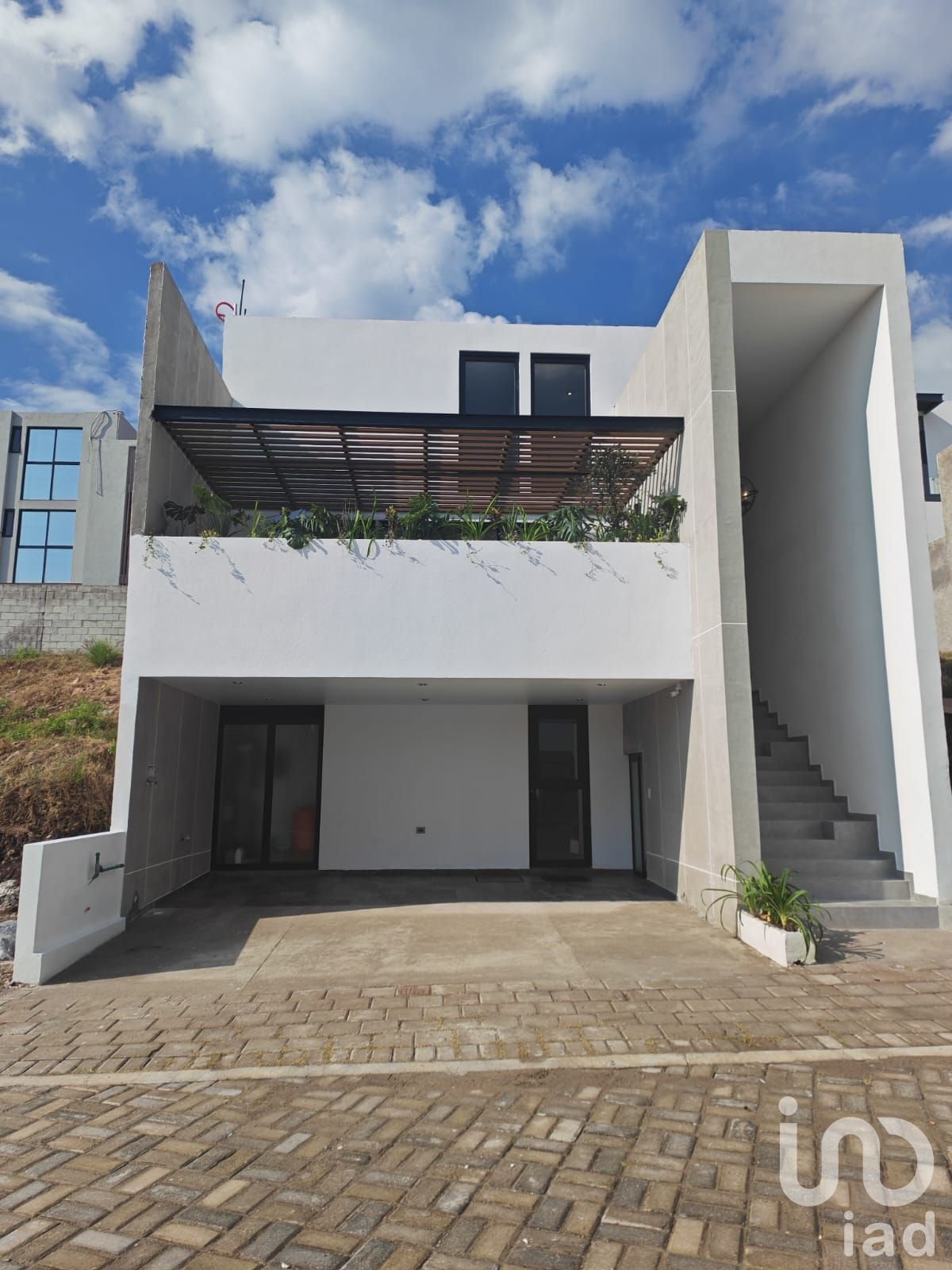 VENTA ELEGANTE RESIDENCIA LOMAS DE ANGELOPOLIS III ,diseño,exclusividad,estilo