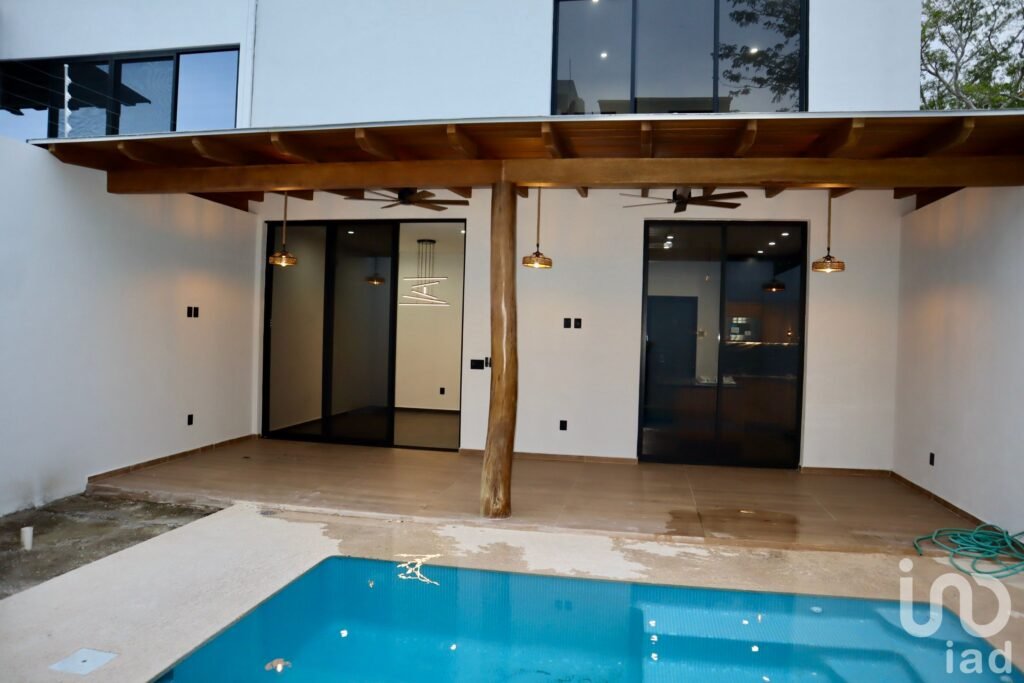 CASA EN VENTA, ZONA NORTE COLIMA