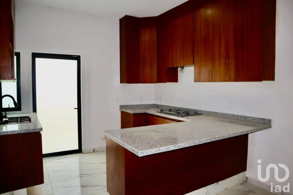 EN VENTA CASA EN FRACC. REAL DE COMALA