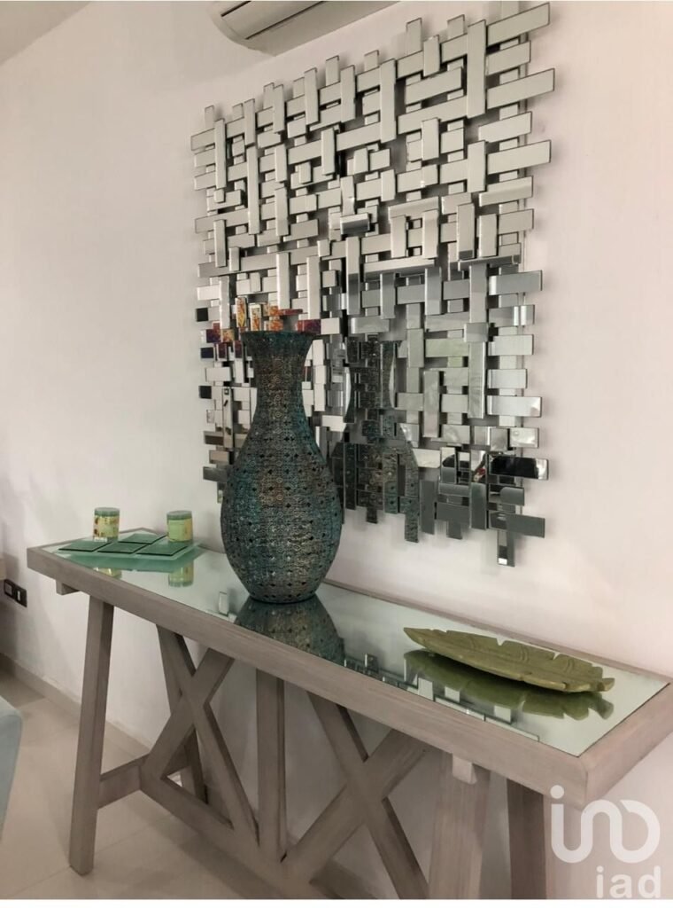 Casa Amueblada en Renta con Alberca en Carretera Nacional