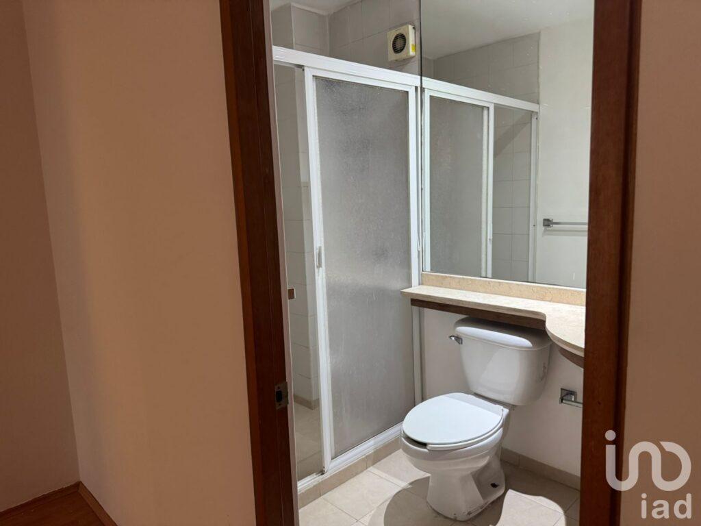 RENTA DE DEPARTAMENTO EN REVOLUCIÓN, COL. LOS ALPES, ALCALDÍA ALVARO OBREGÓN, CDMX