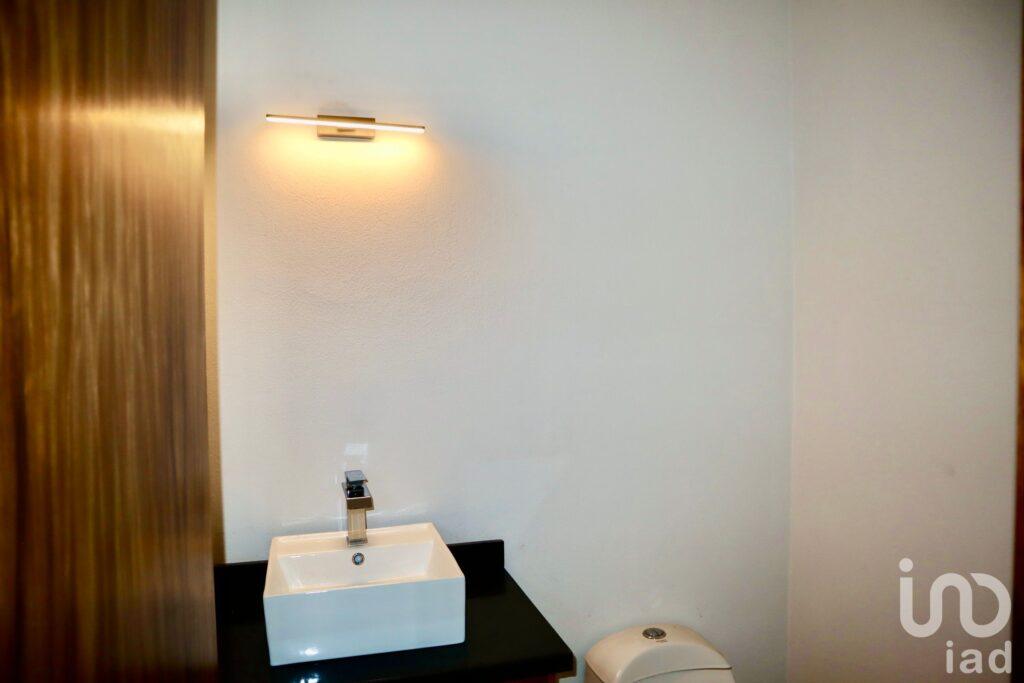 VENTA RESIDENCIA EN REAL DE COMALA