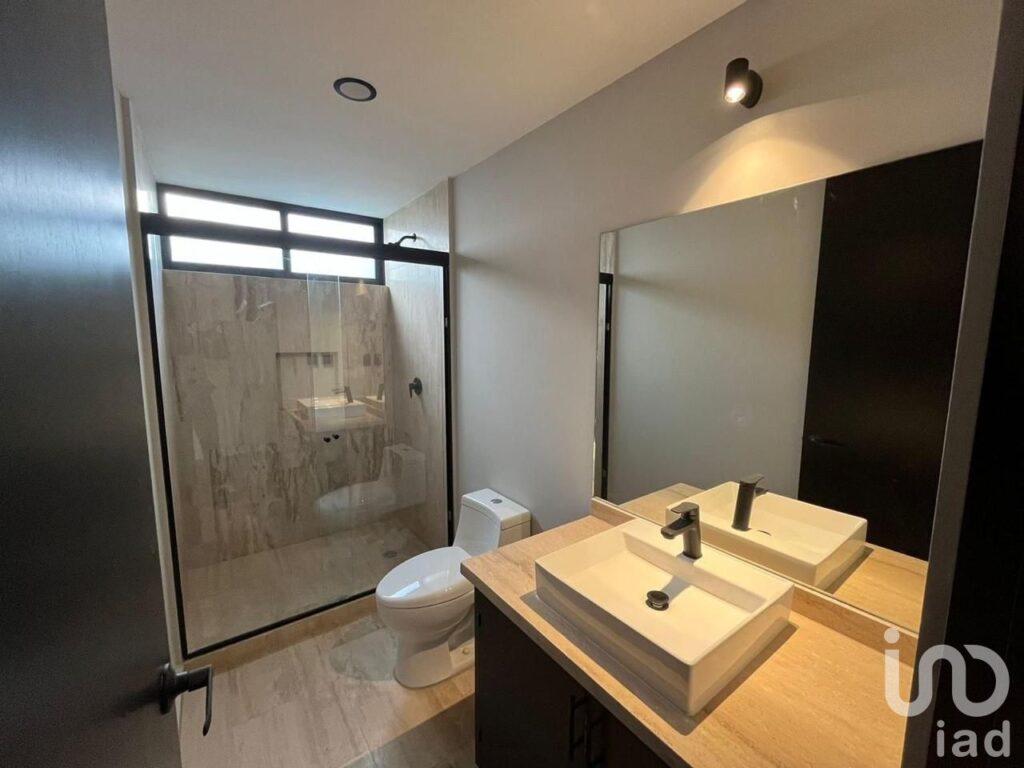 BOSQUES DE LAS LUCES HARAS Lomas Flor del Bosque, Puebla-México