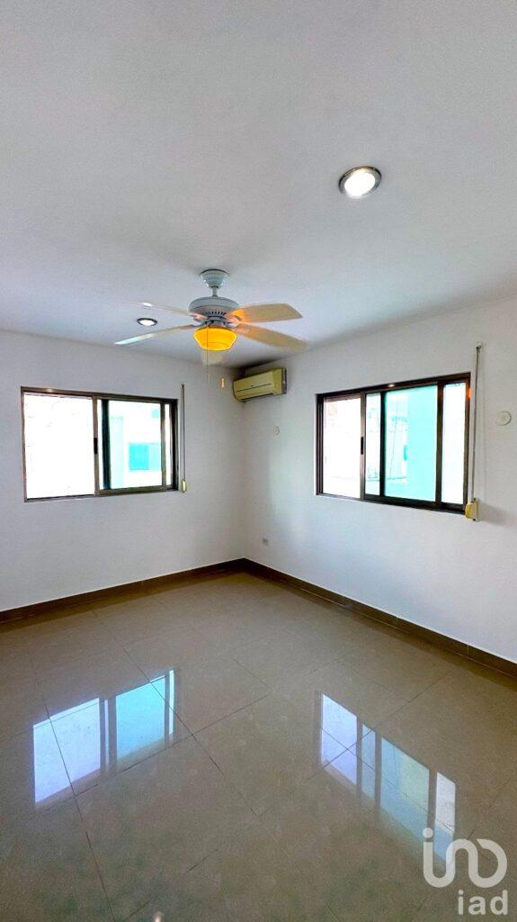 Residencia Premium en Venta – San Remo Blanc, Altabrisa Mérida 3 Recamaras, Piscina, Cuarto Servicio