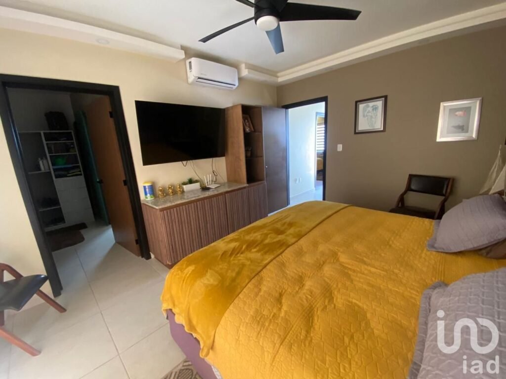 Casa en Venta en Sábalo Country Club, Mazatlán, Sinaloa.