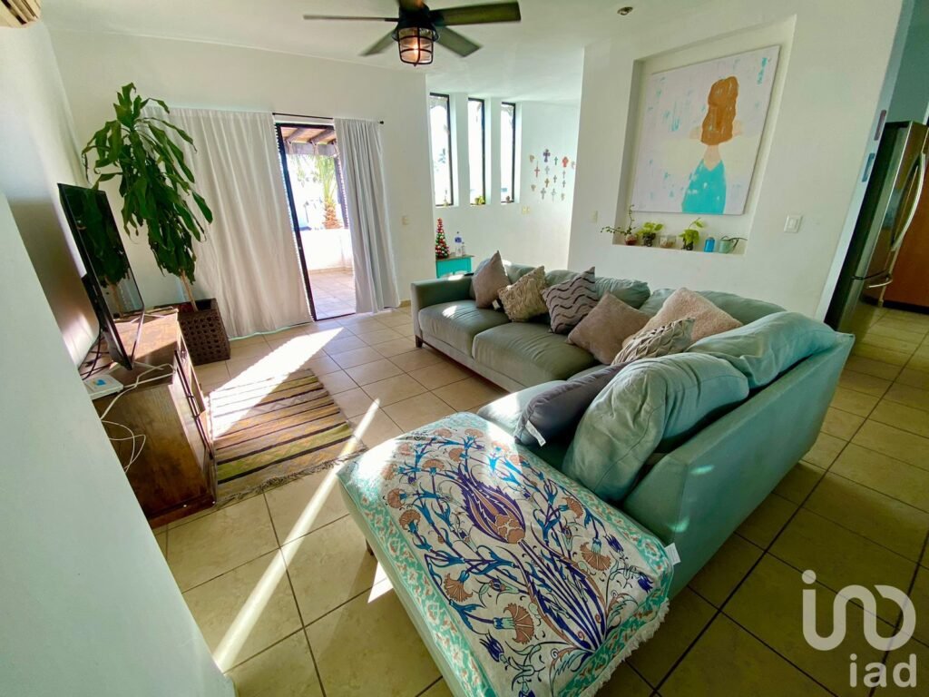 Casa en Renta en Colonia Cumbres del Tezal, Los Cabos, Baja California Sur.