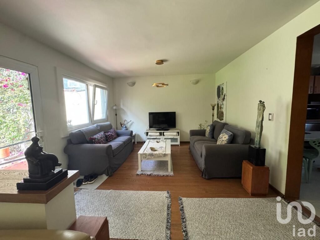 CASA EN VENTA EN COL. SAN JOSE INSURGENTES CDMX.