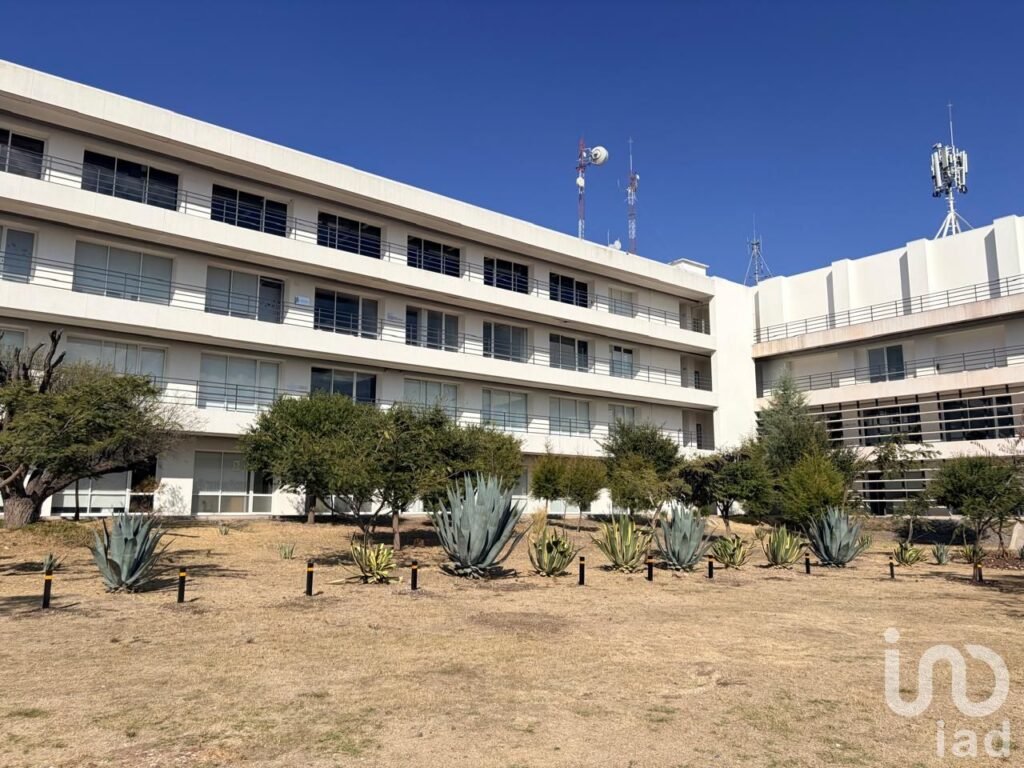 Centro corporativo, Querétaro: call center con infraestructura, flujo activo, potencial de expansión